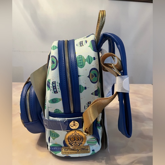 NWT 2023 Disneyland Club 33 Holiday Loungefly Mini Backpack - Picture 6 of 9